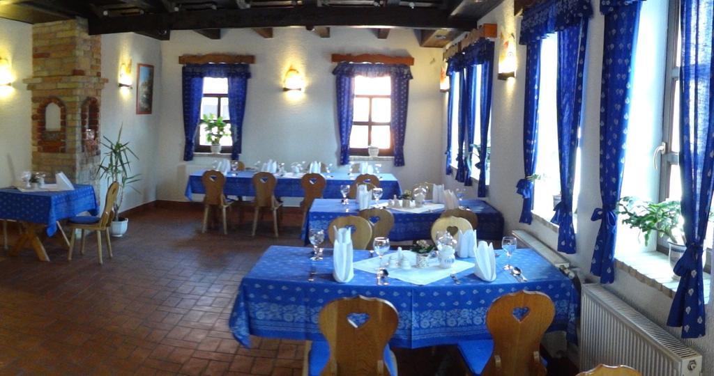 Szél Fiai Fogadó Nyúl Exterior foto